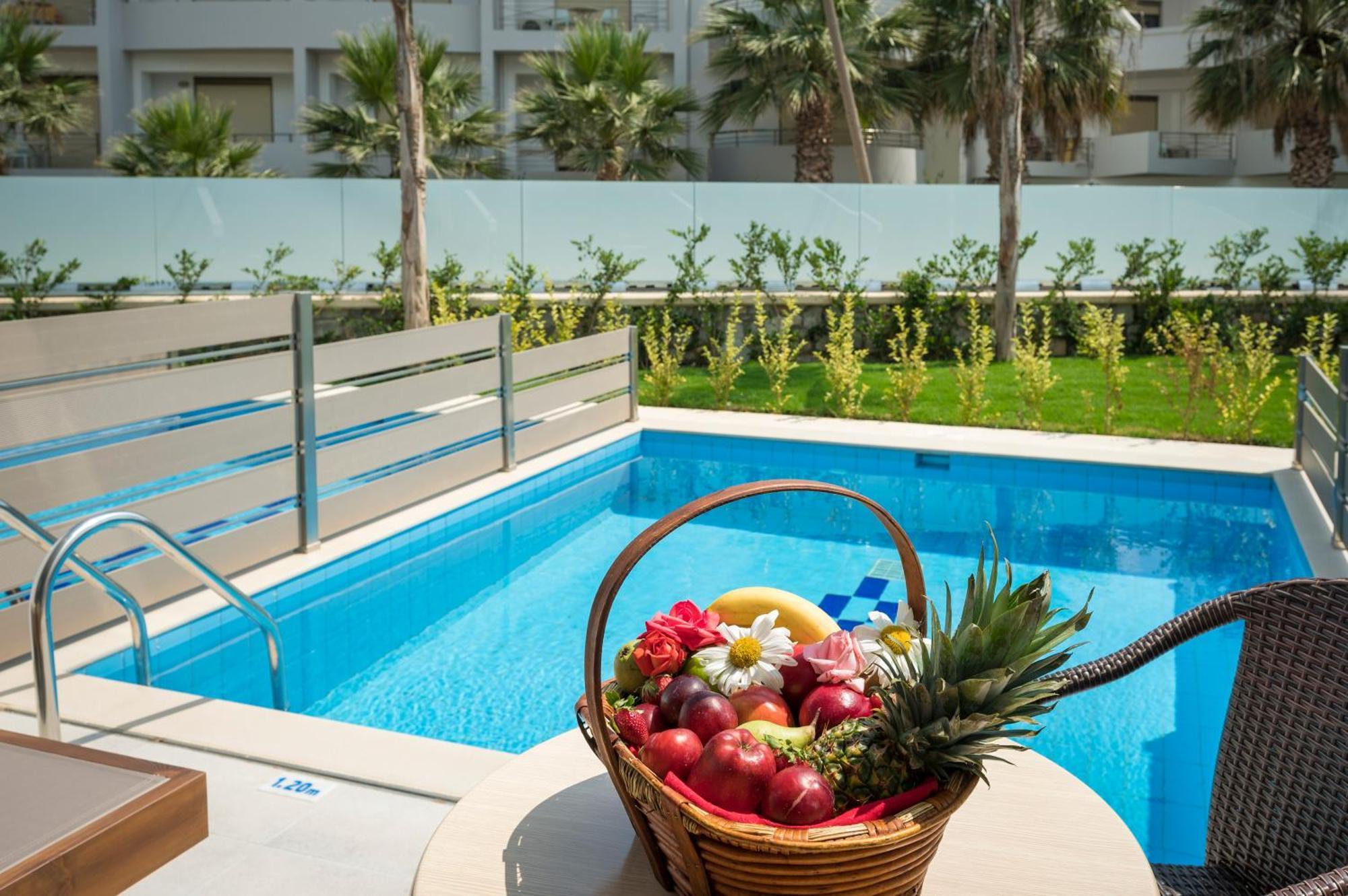 Vantaris Blue Adults Only Georgioupoli Exterior photo